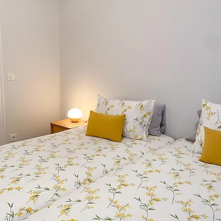 Comfortable Modern Escape 4 Bed 2 Bath San Sebastián